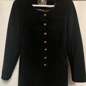 Trench coat, worn 5 times, size XXL but fits smaller more like L,XL